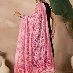 InWeave Round Neck Straight Kurta with Palazzos & Dupatta image 3