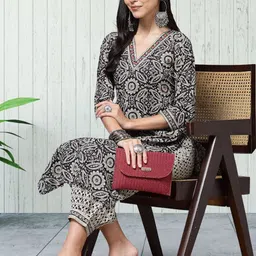 Moda Rapido Floral Printed V Neck Straight Kurta With Trousers & Dupatta image 3