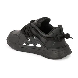 Hundo P Men Solid Leather Regular Sneakers image 5