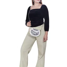 SHAKUNTLA VINTAGE Multicolor Clutch image 5