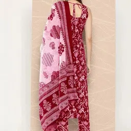 LE Women Printed Pure Cotton Kurta with Harem Pants image 3