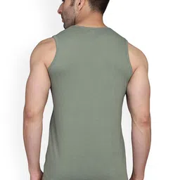 SLOWLORIS Pack Of 2 Printed Combed Cotton Gym Vests VSL26 CMB(CHS LGTGREEN)(KEEP PEACOCK) image 2