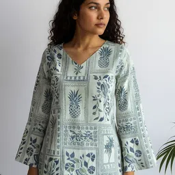 HERE&NOW Women Geometric Printed Bell Sleeves Thread Work Kurta image 4