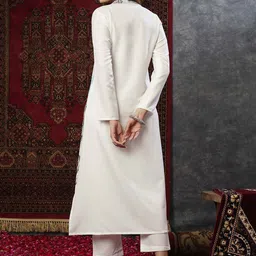 GoSriKi Floral Printed Regular Straight Kurta with Trousers image 5