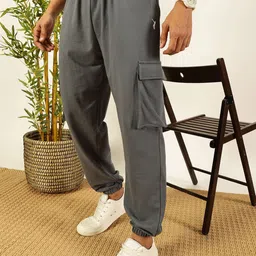 Thomas Scott Men Printed Relaxed Fit Mid Rise Joggers image 3