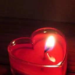 1ST TIME Pack Of 2 Red Heart Shaped Solid Smokeless Tea Light Candles image 2