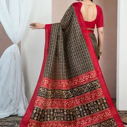 KALINI Abstract Printed Saree With Blouse Piece image 2