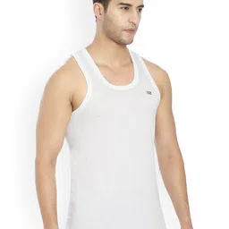 Lux Cozi Pack of 4 Gym Vests LUX_005_4J_COZI_FINE_VEST_RN_WHITE_75 image 4