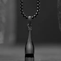 BLACK MAMBA Wine Bottle-Shaped Pendant With Chain-picture-26