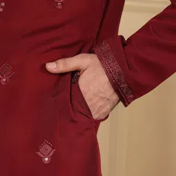 MULTI SHADES Men Ethnic Motifs Embellished Thread Work Kurta image 5