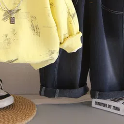 Googo Gaaga Boys Typography Printed SweatShirt With Denim Jeans image 2