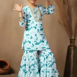 BAESD Girls Printed Regular Kurta with Sharara image 4