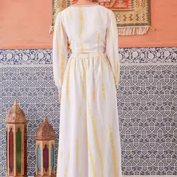 Niyaksha Woman Printed V-Neck Top & Palazzos Co-Ords Set image 5