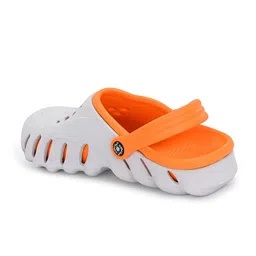 Vellinto Self-Design Clogs image 2