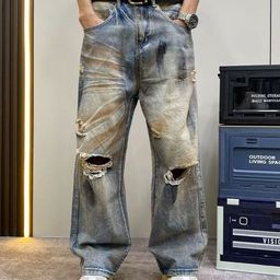 StyleCast x Revolte Men Straight Fit Mid-Rise Slash Knee Heavy Fade Jeans-picture-21