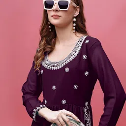 FabFairy Ethnic Motifs Embroidered Georgette Straight Kurta image 3