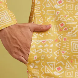 Diwas by Manyavar Men Printed Kurta image 5