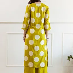 DIVASTRI Women Geometric Printed Kurta with Palazzo image 5