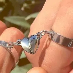 TheVineGirl Set Of 2 Silver-Plated Adjustable Magnetic Heart Couple Finger Rings-image-57