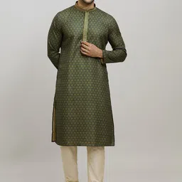 Arihant Rai Sinha Men Printed Mandarin Collar Regular Kurta Set image 4