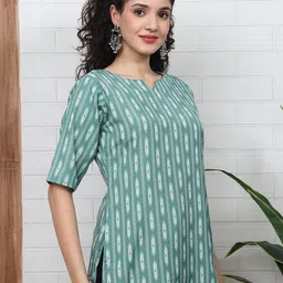 SZN Ethnic Motifs Printed V-Neck Kurti image 5
