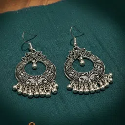 SZN Geometric Drop Earrings-picture-29