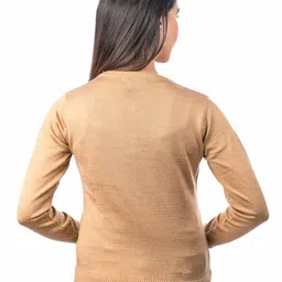 Varenyam Women Round Neck Cardigan image 3