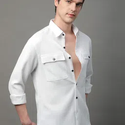 THE BEETEL HOUSE Men Relaxed Opaque Striped Casual Shirt image 3
