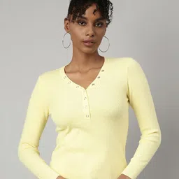 SHOWOFFFF Top image 5