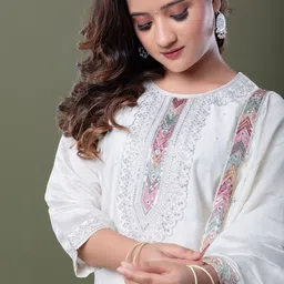 Label By Anusha Women Ethnic Motifs Embroidered Regular Sequinned Kurta with Trousers & With Dupatta image 2