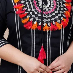 TOP 2 BOTTOM Women Printed Regular Kurta with Trousers & With Dupatta image 2