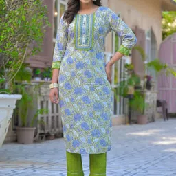 AARAAS Floral Printed Thread Work Straight Pure Cotton Kurta With Trousers & Dupatta-image-26