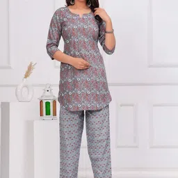Vogueculture Women Floral Printed Regular Pure Cotton Kurti with Trousers-picture-24
