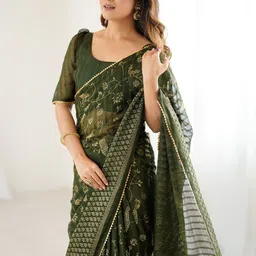 Civamee Ethnic Motifs Embroidered Embellished Saree image 5