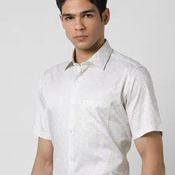 Van Heusen Men Spread Collar Geometric Printed Cotton Formal Shirt image 5