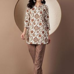 CORSICA Printed Round Neck Pure Cotton Top With Trousers Co-Ords-picture-15
