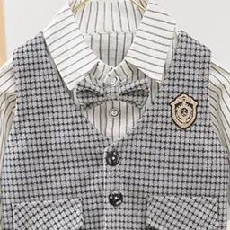 YK Boys Striped & Checked Single-Breasted Sleeveless 4-Pcs Party Suit Set image 5