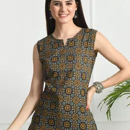 Rangun Floral Print Top-picture-41