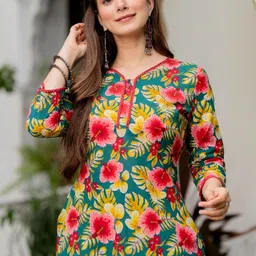 PRISCA Women Floral Printed Regular Pure Cotton Kurta with Trousers-picture-26