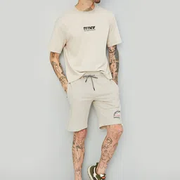 max Solid Men Beige Casual Shorts image 4