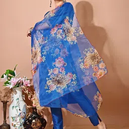 ayukta international Women Art Silk Kurti Pant Dupatta Set image 3