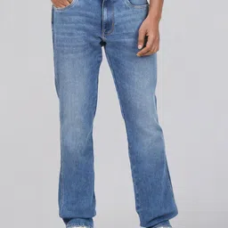 Wrangler Men Millard Straight Fit Light Fade Stretchable Jeans-image-88
