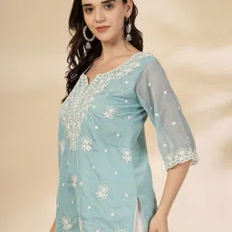 Yufta Embroidered Round Neck Organic Cotton Top image 4