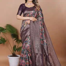 HERE&NOW Floral Silk Blend Handloom Banarasi Saree image 3