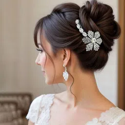 MAJESTIQUE Girls Embellished Comb Pin image 4