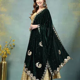 Clora Creation Ethnic Motifs Embroidered Gotta Patti Velvet Dupatta image 2