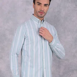 Crimsoune Club Men Smart Button-Down Collar Vertical Striped Cotton Slim Fit Casual Shirt image 4