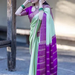 CANIZZARO Woven Design Zari Silk Blend Banarasi Saree image 5