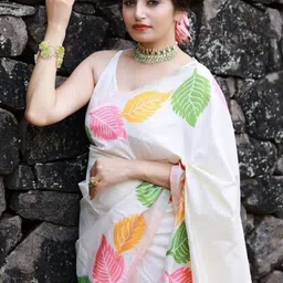 AmiFashion Solid Printed Border Banarasi Saree With Blouse Piece image 4