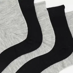 Camey Men Pack Of 5 Assorted Ankle Length Socks image 2